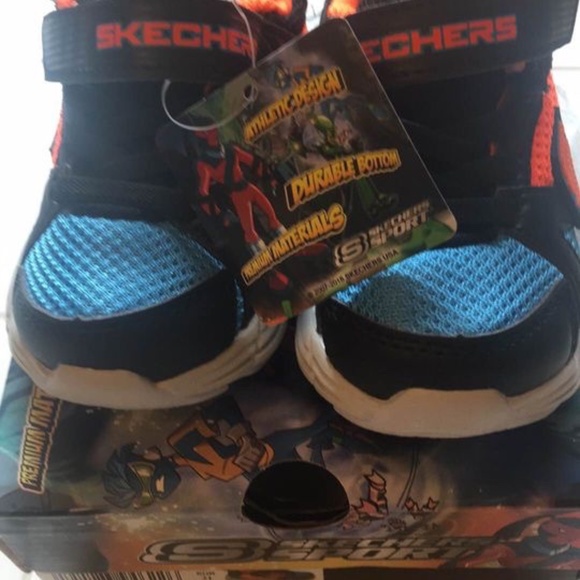 BRAND NEW boy toddler Skechers interpulse velcro shoes size 5 - Picture 2 of 5